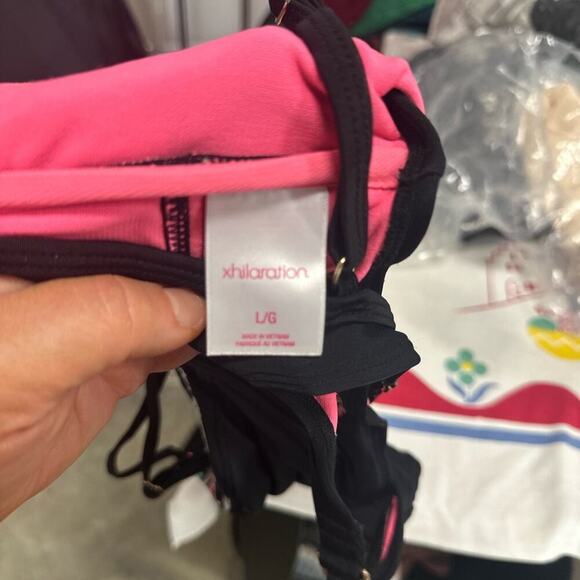 Embroidered Black Crop Top - Picture 2 of 4